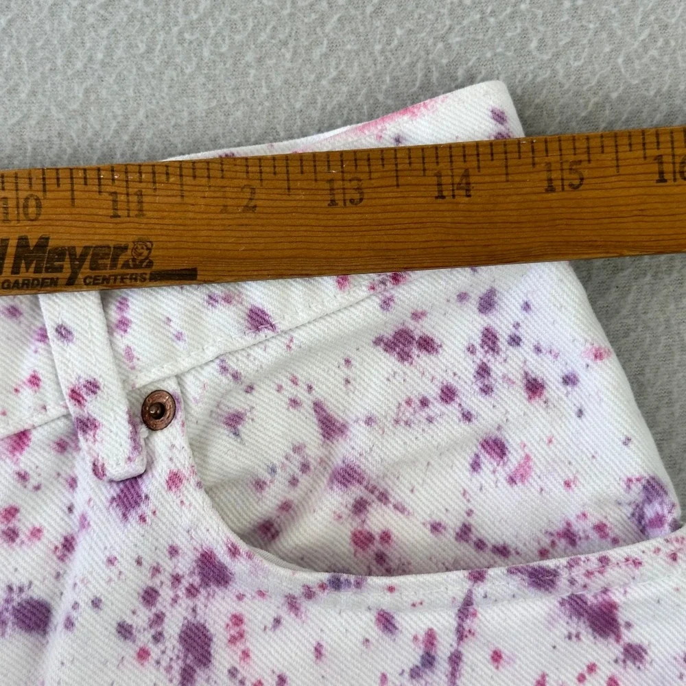 VTG Levi's 550 Relaxed Fit Shorts Women 11 White Tie Dye Splatter‎ Denim 90s USA